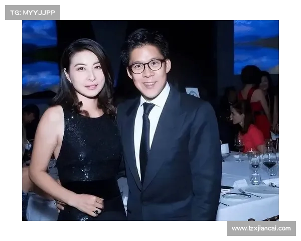 震撼!郭晶晶正式上任新岗位,霍启刚携手共迎泳坛新篇章(郭晶晶霍启刚早期同框图片) 震撼!郭晶晶正式上任新岗位,霍启刚携手共迎泳坛新篇章(郭晶晶霍启刚早期同框图片)